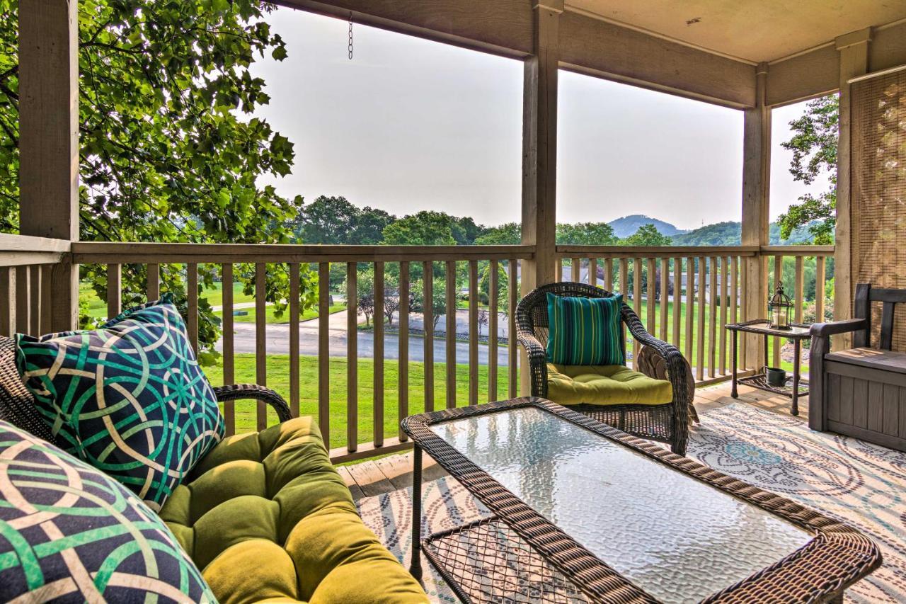 Modern Studio With Balcony About 1 Mi To Lake Lure! Luaran gambar